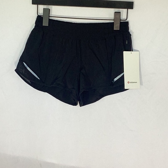 Lululemon hotty hot shorts - Picture 3 of 9